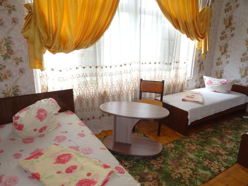 Guest House U Antoniny Gagra Eksteriør billede